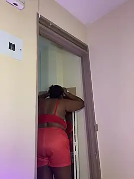 Perlasexyu1 online show from April 2026 03:38:02 PM