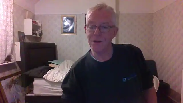 shaun63m online show from November 2025 01:37:02 AM