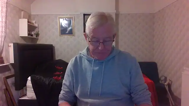 shaun63m online show from May 2026 12:11:01 AM