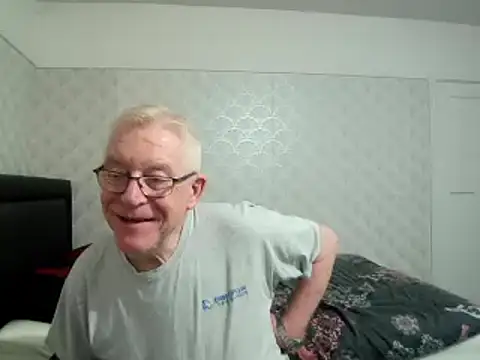 Snapshot of shaun63m chatting on March 2025 01:22:01 AM shaun63m online show from March 2025 01:22:01 AM