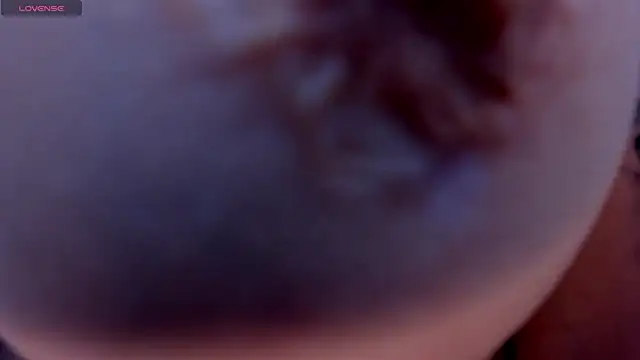 Snapshot of HannaConnor_ chatting on December 2025 08:41:02 PM HannaConnor online show from December 2025 08:41:02 PM