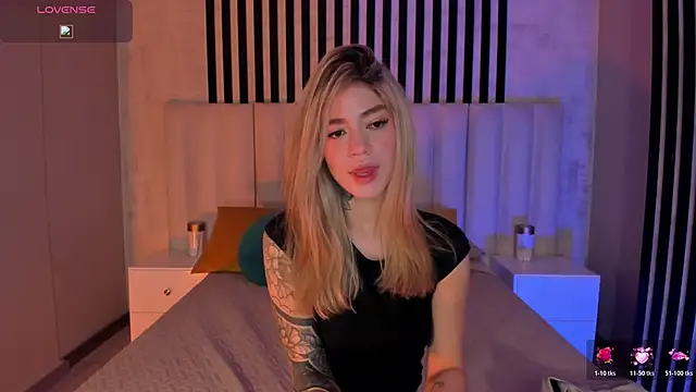 ViolettHansson online show from June 2026 10:36:02 AM