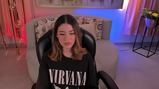 ViolettHansson online show from March 2025 04:34:02 AM