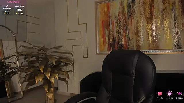 ViolettHansson online show from February 2026 10:50:01 AM