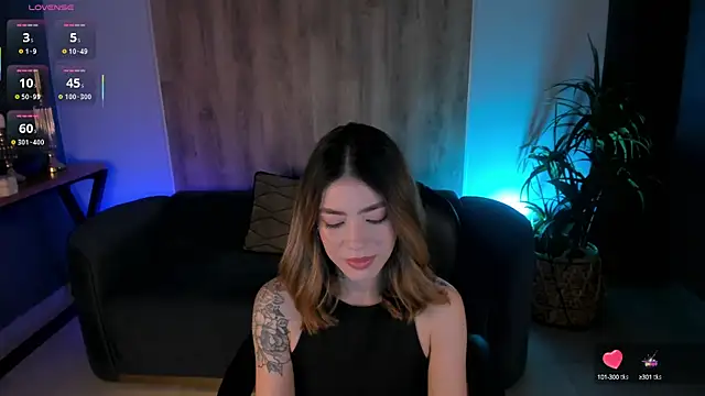 ViolettHansson online show from March 2025 10:28:02 PM