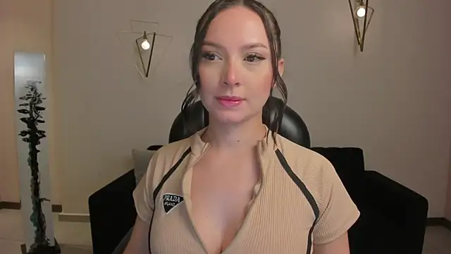 AliceHarper  online show from April 2026 06:03:02 PM