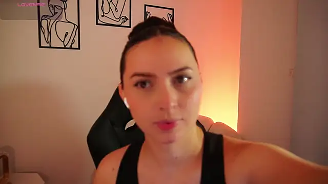 AliceHarper  online show from June 2026 01:47:01 AM