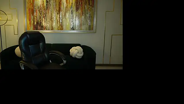 AliceHarper  online show from April 2026 06:14:02 PM