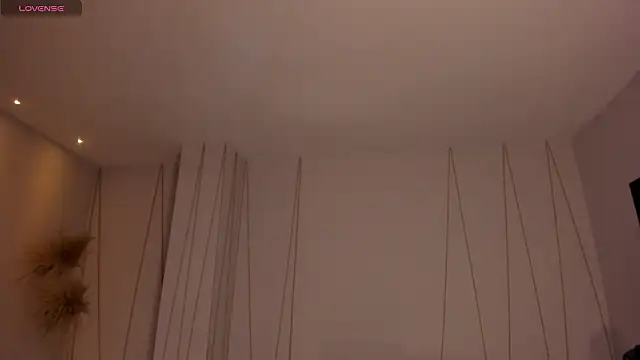 AliceHarper  online show from February 2026 07:11:02 PM