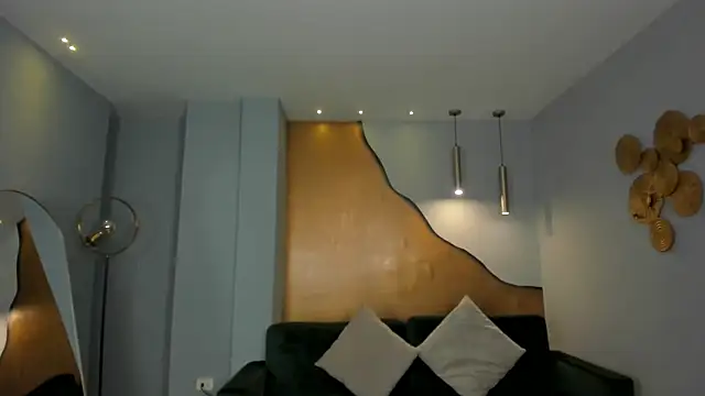 AliceHarper  online show from October 2025 06:21:01 PM