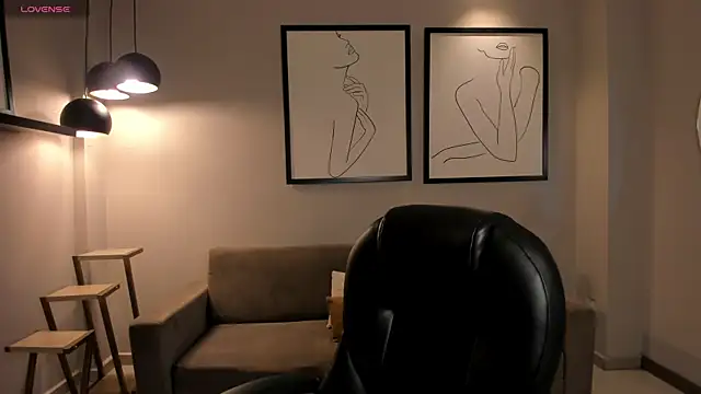 AliceHarper  online show from October 2025 07:46:02 PM