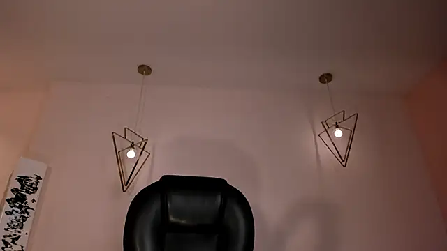 AliceHarper  online show from September 2025 06:58:01 PM