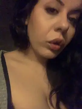 Snapshot of holyeroticss chatting on November 2025 02:26:01 AM holyeroticss online show from November 2025 02:26:01 AM