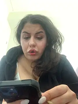 holyeroticss online show from March 2026 07:25:02 PM