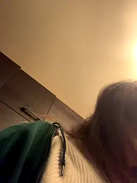 Snapshot of holyeroticss chatting on November 2025 02:27:01 AM holyeroticss online show from November 2025 02:27:01 AM