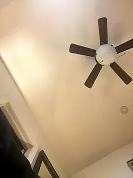 Snapshot of holyeroticss chatting on October 2025 07:17:01 PM holyeroticss online show from October 2025 07:17:01 PM