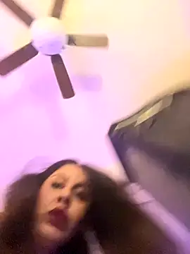 Snapshot of holyeroticss chatting on September 2025 11:48:01 PM holyeroticss online show from September 2025 11:48:01 PM