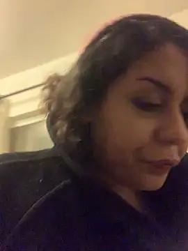 Snapshot of holyeroticss chatting on December 2025 08:59:01 AM holyeroticss online show from December 2025 08:59:01 AM