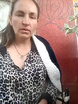 Divalive 28 online show from March 2026 09:02:01 PM