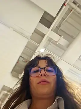 mmmVirginia online show from April 2026 09:43:01 PM