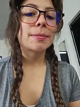 mmmVirginia online show from May 2026 12:44:01 PM