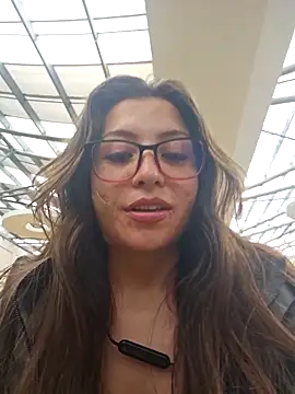 mmmVirginia online show from November 2025 07:50:02 PM