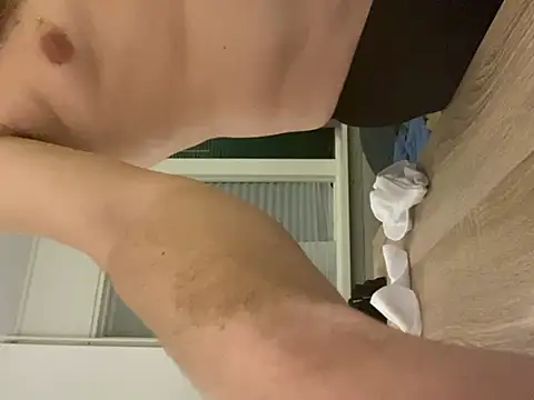 Snapshot of feetlover3611 chatting on December 2024 04:19:02 PM feetlover3611 online show from December 2024 04:19:02 PM