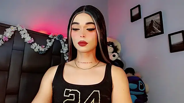 Marian LV online show from September 2025 07:48:01 AM