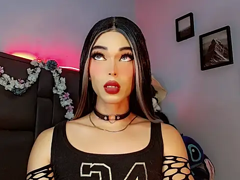 Marian LV online show from October 2025 11:14:02 AM