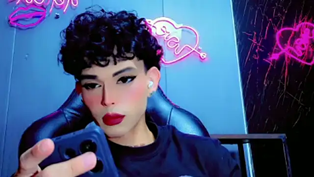 Marian LV online show from November 2025 02:27:02 PM