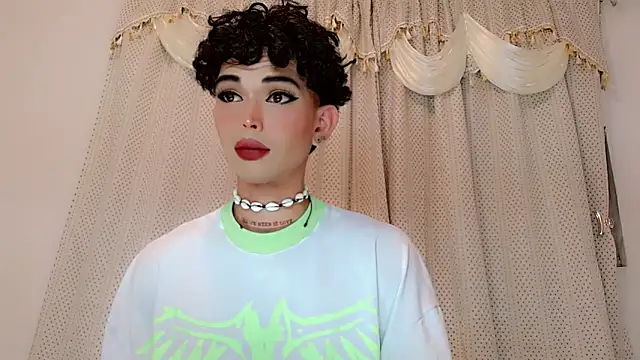 Marian LV online show from December 2025 04:28:01 AM