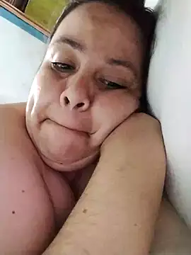 Snapshot of lunanataly chatting on November 2025 12:54:02 AM lunanataly online show from November 2025 12:54:02 AM