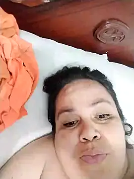 Snapshot of lunanataly chatting on November 2025 01:15:02 AM lunanataly online show from November 2025 01:15:02 AM