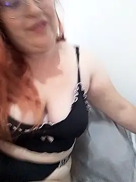 carol m0 online show from December 2025 06:40:01 PM