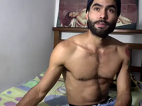 hideonbush051 online show from December 2025 03:58:02 PM