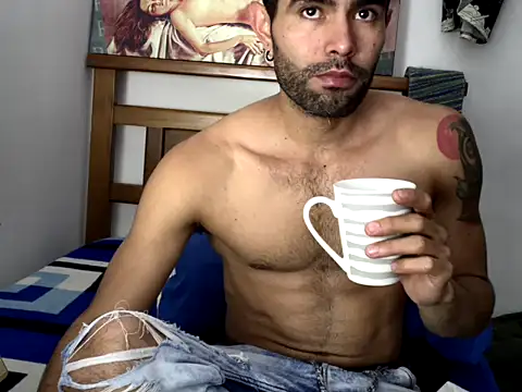 hideonbush051 online show from February 2026 11:37:02 AM