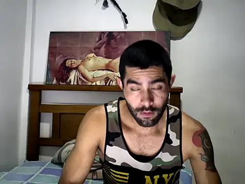 Snapshot of hideonbush051 chatting on October 2025 03:08:02 AM hideonbush051 online show from October 2025 03:08:02 AM