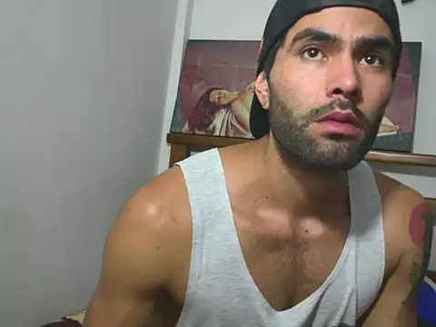 hideonbush051 online show from November 2025 12:14:01 AM