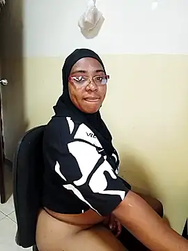 Aaliyah brown online show from November 2025 02:06:02 PM