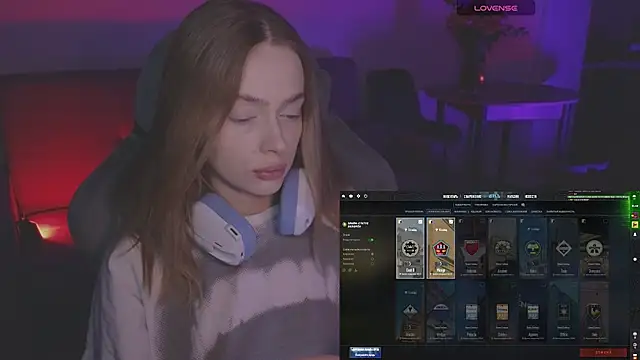 Snapshot of _MayShy_ chatting on December 2025 06:15:01 AM MayShy online show from December 2025 06:15:01 AM