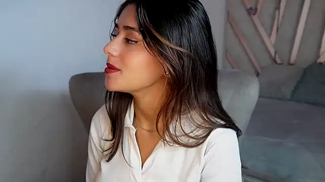 Rebecca 055 online show from March 2026 04:51:01 PM