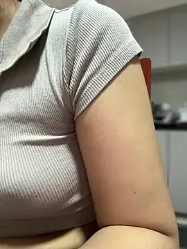 Salome golvert online show from February 2026 10:04:02 PM