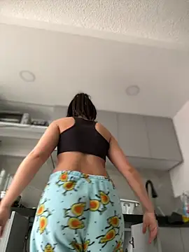 Salome golvert online show from September 2025 04:07:02 PM