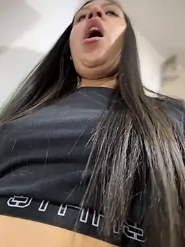 Salome golvert online show from September 2025 10:49:02 PM