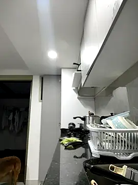 Salome golvert online show from November 2025 10:58:01 PM