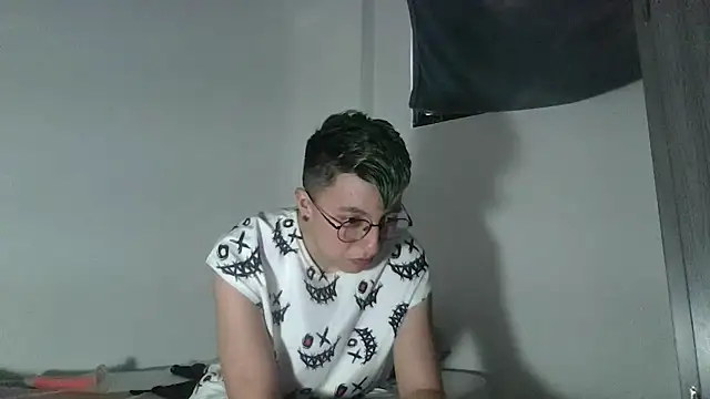 Sexyboy 666 online show from December 2025 04:16:01 PM