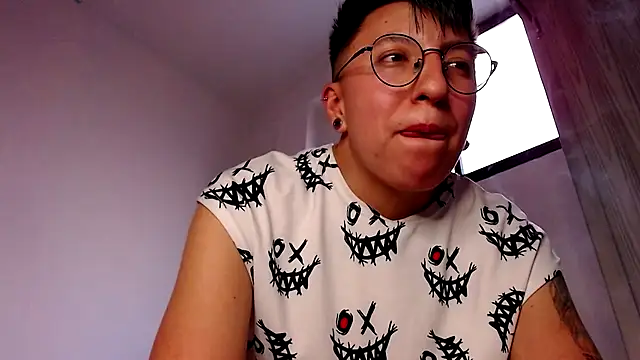 Sexyboy 666 online show from October 2025 02:16:02 PM