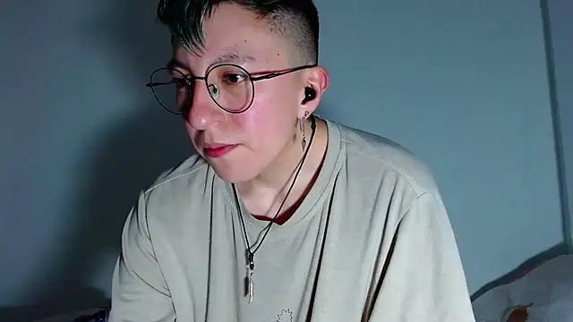 Sexyboy 666 online show from November 2025 03:40:02 AM