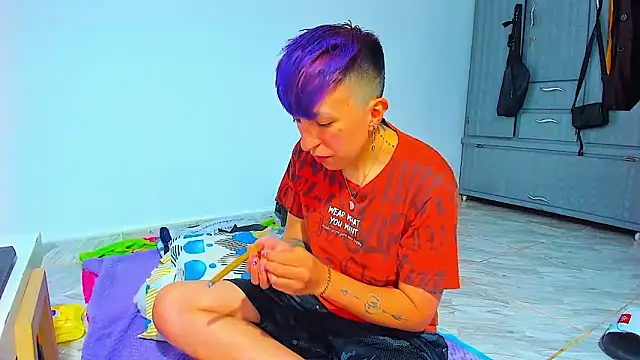 Sexyboy 666 online show from April 2026 01:50:01 PM