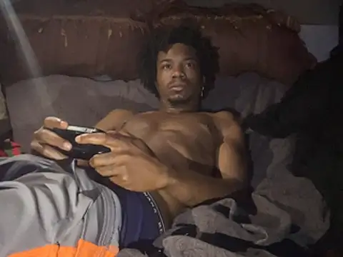 SlimeCrownzOut5 online show from March 2026 12:02:02 PM